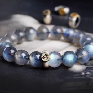Moonstone Bracelet – Calm & Intuition (Mantra Bead / Lucky Gourd)