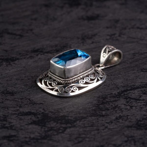 Blue Topaz Filigree Silver Pendant – Clarity & Communication