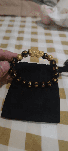Feng Shui Bracelet - Pixiu Black Obsidian Bracelet for Wealth photo review