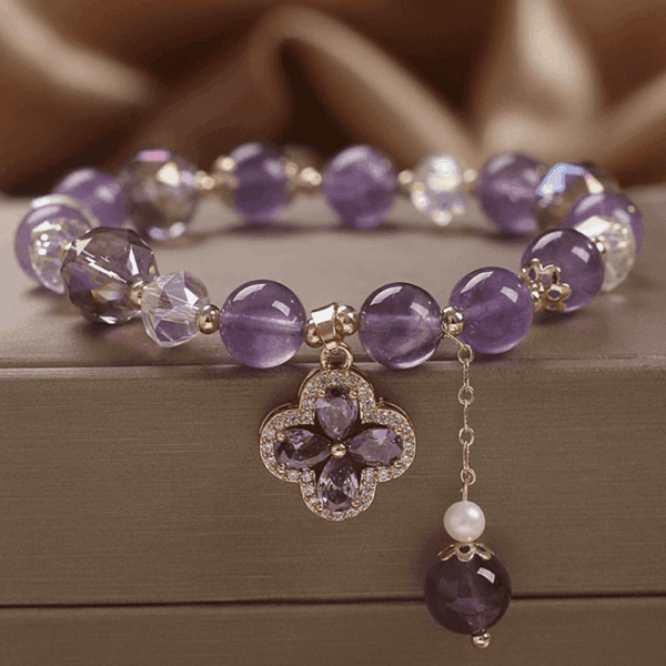 Violet Clover Bracelet – Amethyst Crystal of Fortune & Grace