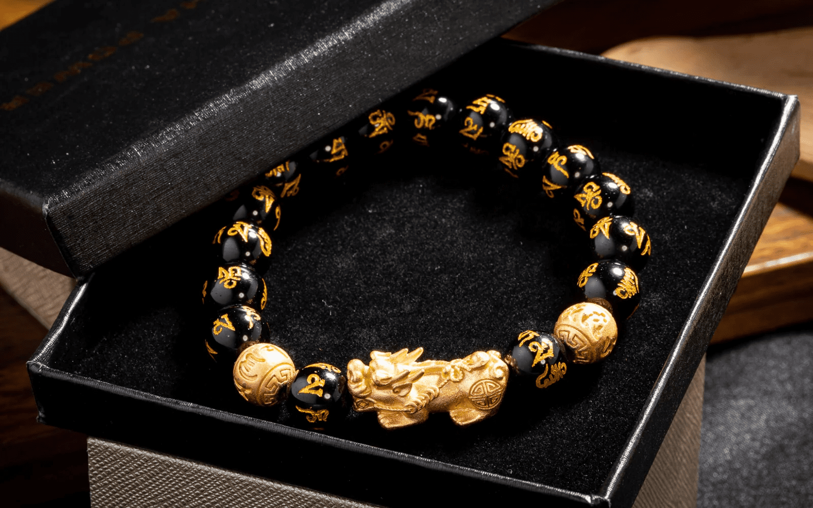 Top Feng Shui Bracelets for Wealth, Health & Success in 2026
