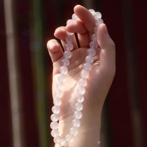 White Agate Crystal Bracelet – Calm & Clarity