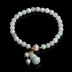 Light Green Jade Wu Lou Amulet Bracelet - Buddha & Karma