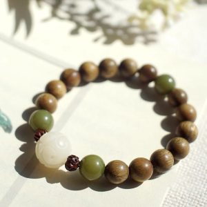 Green Sandalwood Bracelet with White Jade & Bodhi Accents – Unisex Talisman